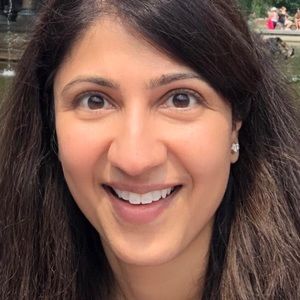 Meet your Posher, Areej